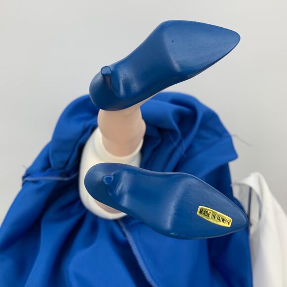 1991 Barbara Bush Danbury Mint America's First Ladies Collection Doll w/ Stand - Picture 7 of 7